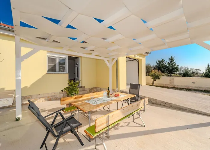 Family Friendly House With A Parking Space Ninski Stanovi, Zadar - 23619