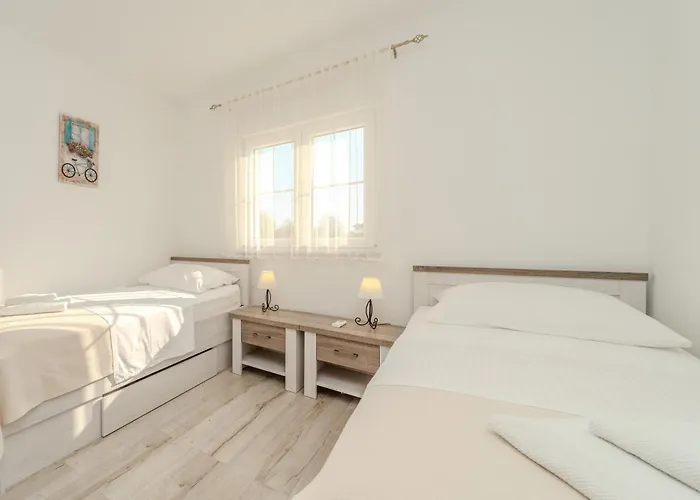 Family Friendly House With A Parking Space Ninski Stanovi, Zadar - 23619 Σπίτι διακοπών Nin