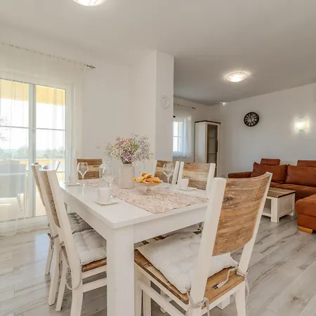 Family Friendly House With A Parking Space Ninski Stanovi, Zadar - 23619