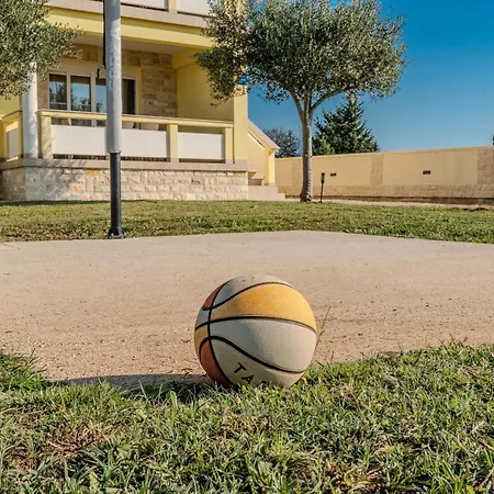 Family Friendly House With A Parking Space Ninski Stanovi, Zadar - 23619