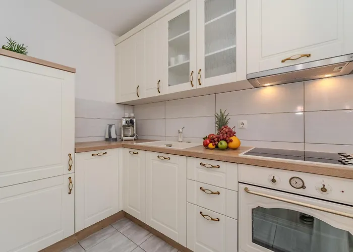Family Friendly House With A Parking Space Ninski Stanovi, Zadar - 23619 Tatil Evi