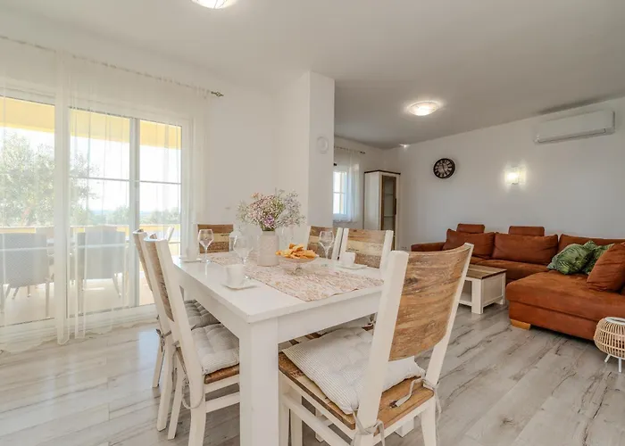 Family Friendly House With A Parking Space Ninski Stanovi, Zadar - 23619